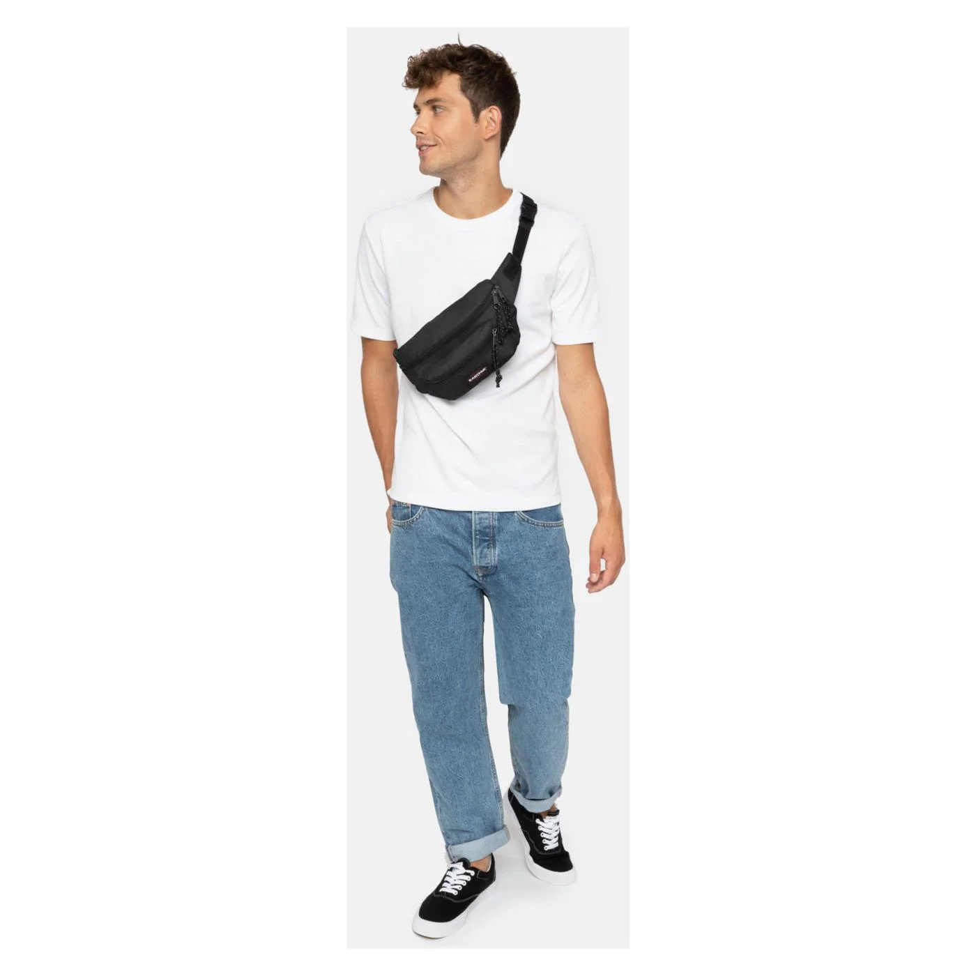 EASTPAK DOGGY BAG BLACK - Image 6
