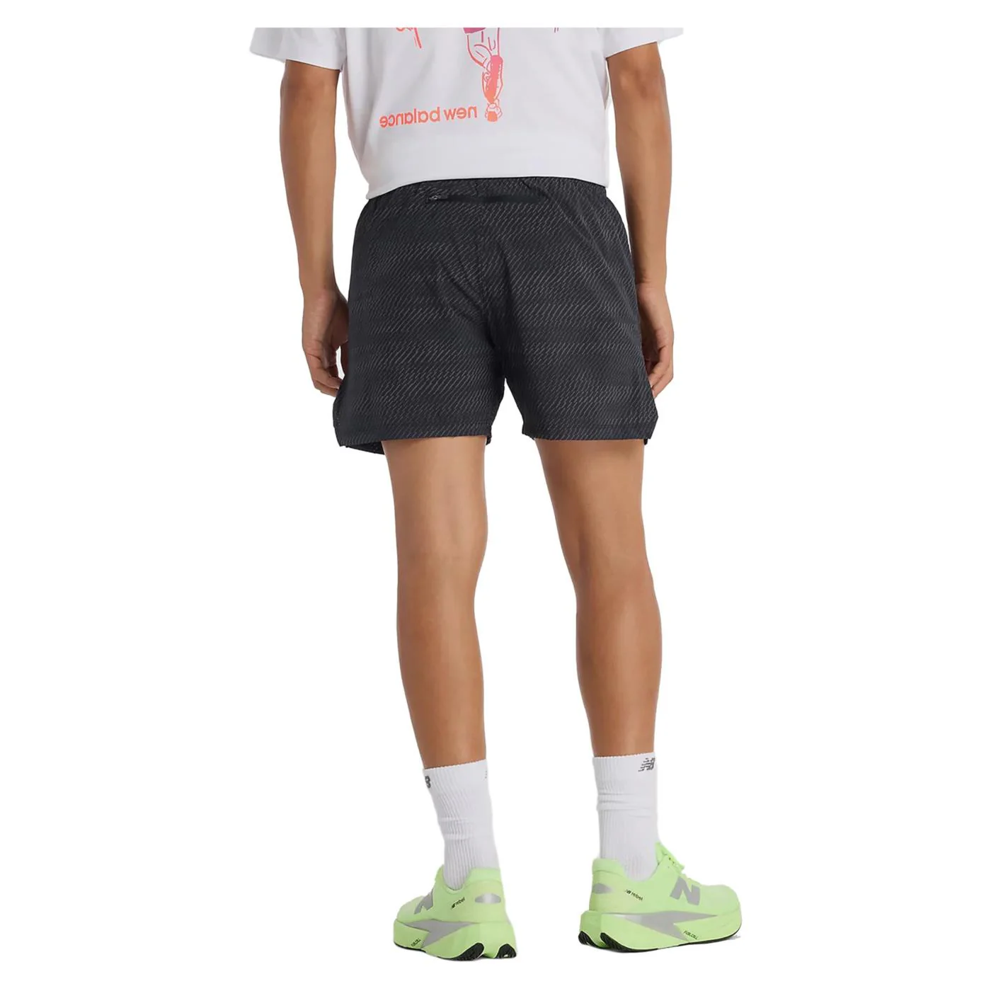 NEW BALANCE ESSENTIALS PRINTED SHORT - Image 3