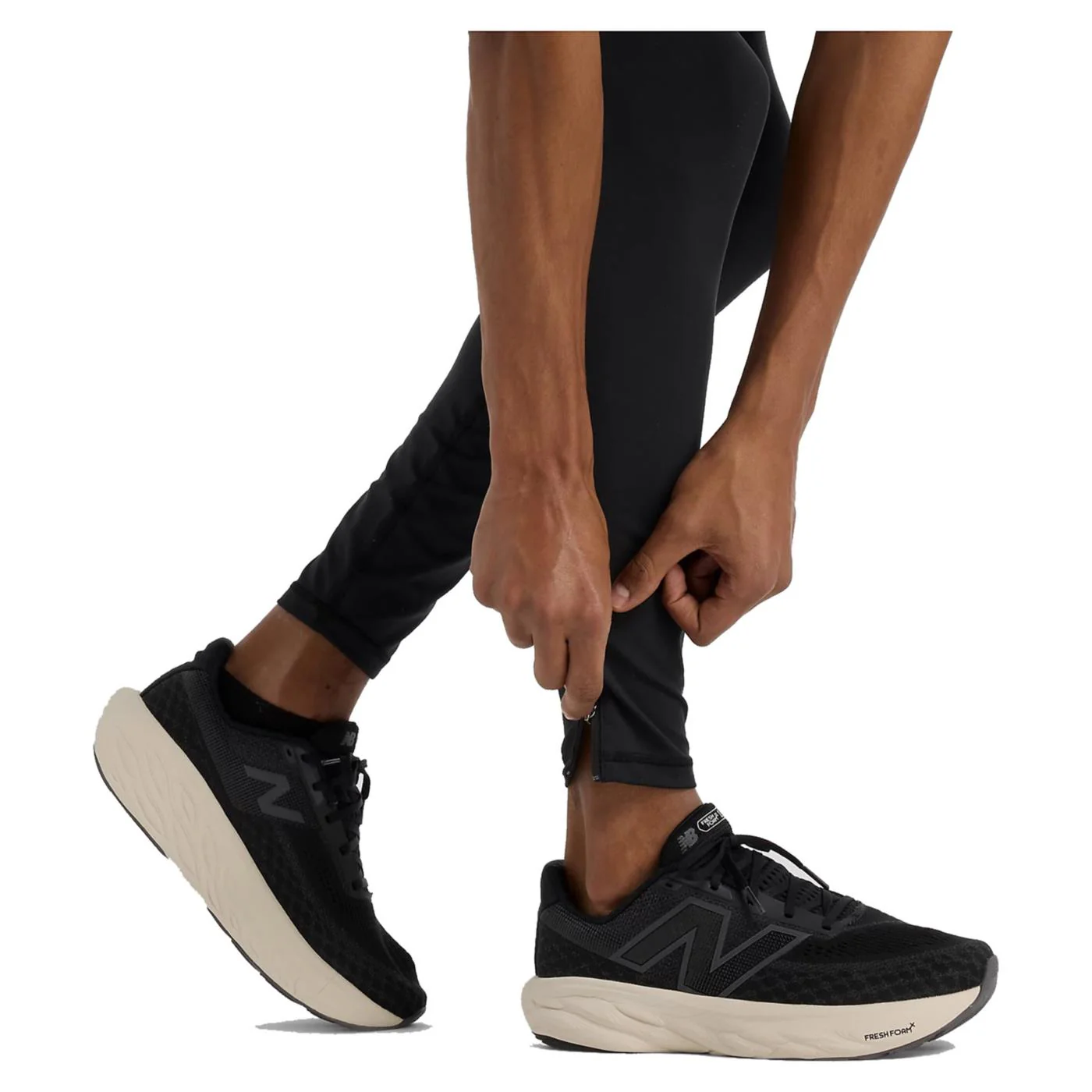 NEW BALANCE SLEEK POCKET TIGHT - Image 3