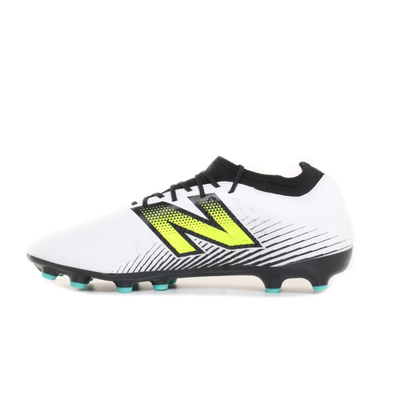 NEW BALANCE TEKELA MAGIQUE AG V4+ - Image 2