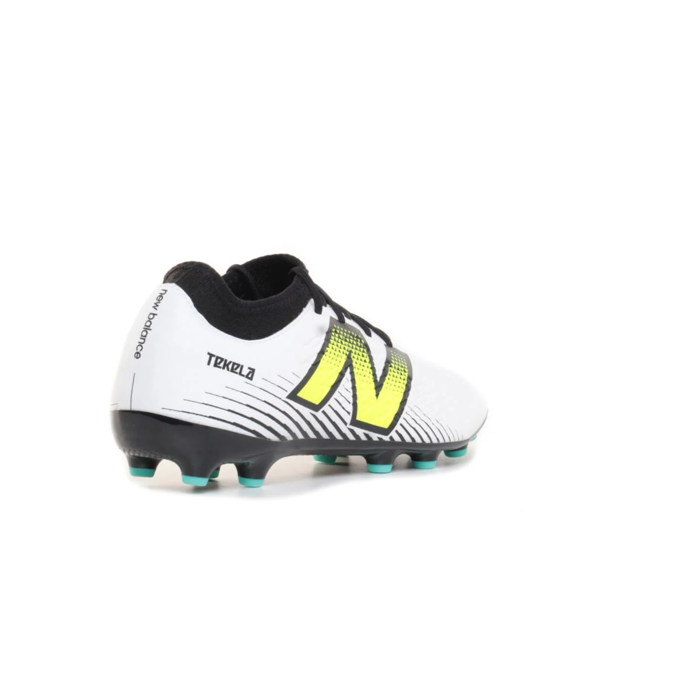 NEW BALANCE TEKELA MAGIQUE AG V4+ - Image 4