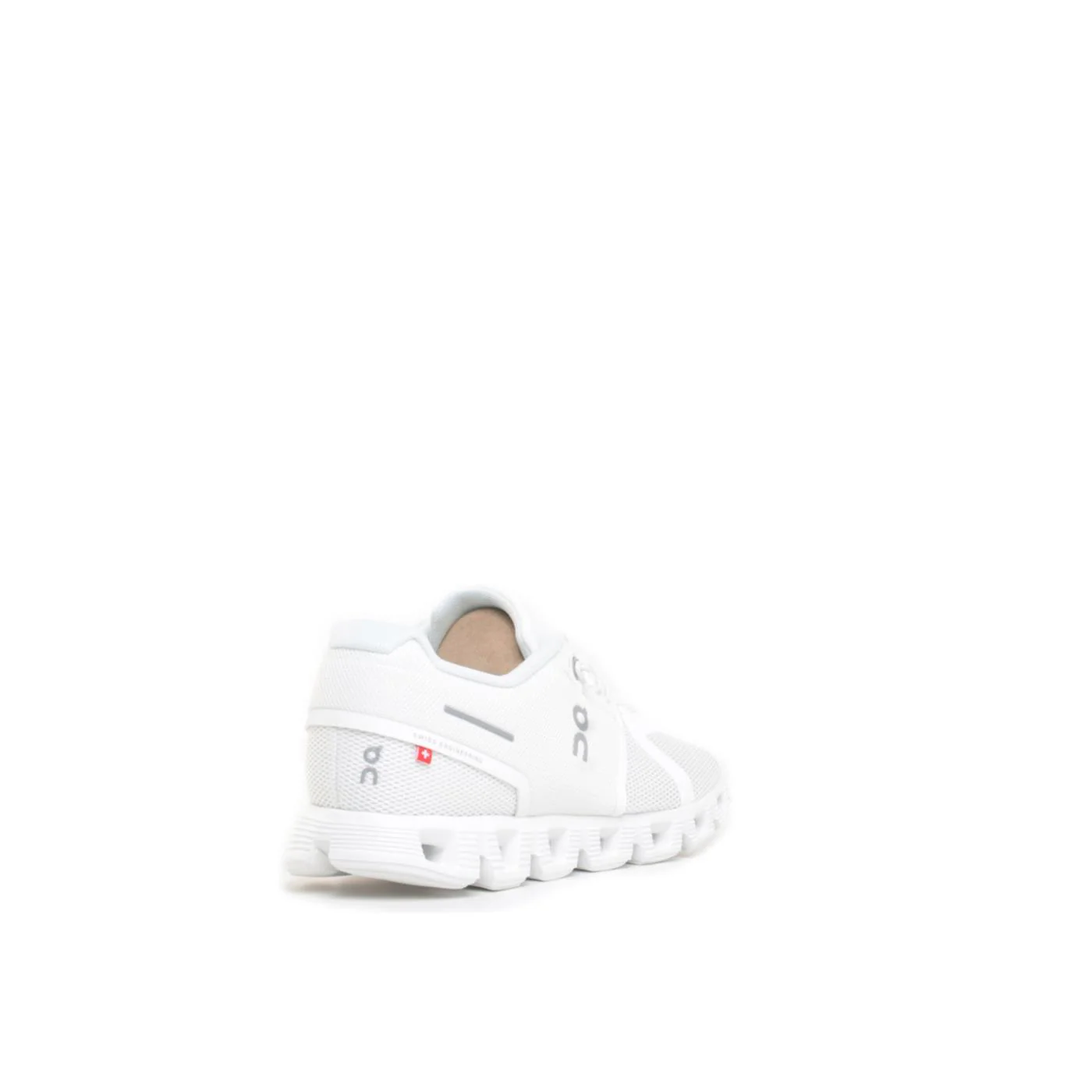 ON CLOUD 5 - Image 4