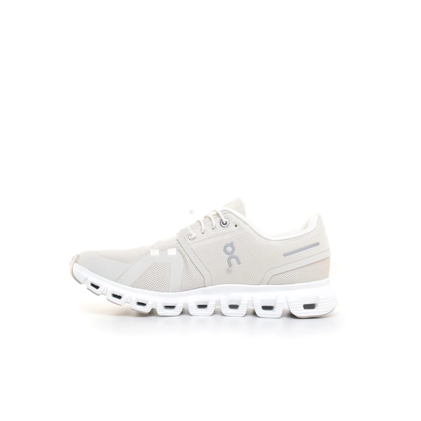 ON CLOUD 6 WOMAN - Image 2