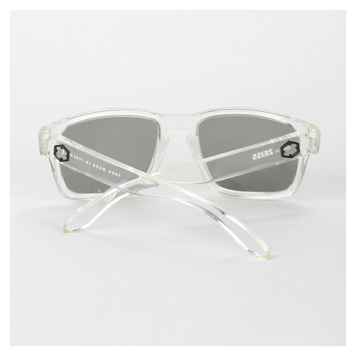 OUT OF SWORDFISH CLEAR GELO - Image 3