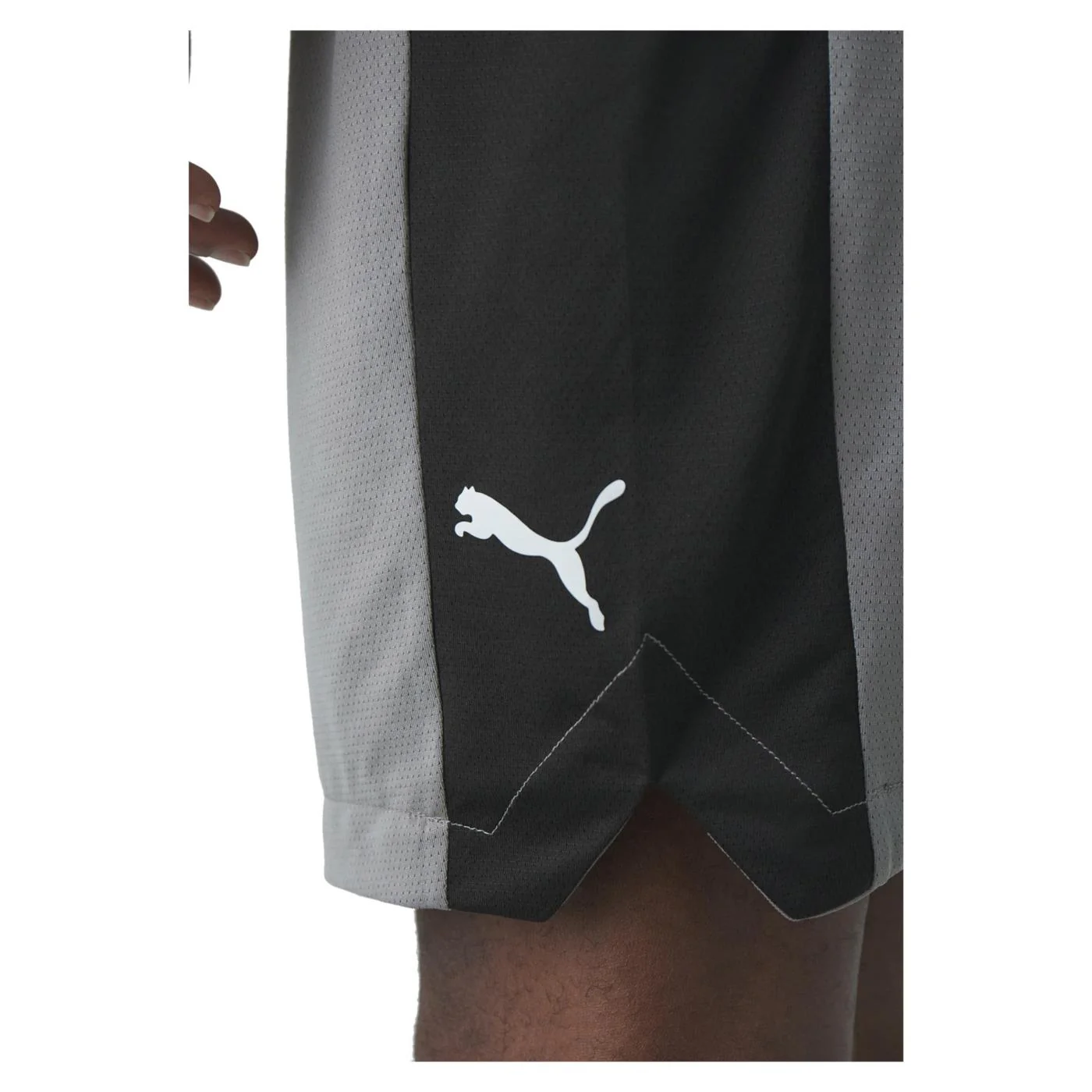 PUMA SHOT BLOCKER SHORT - Image 3