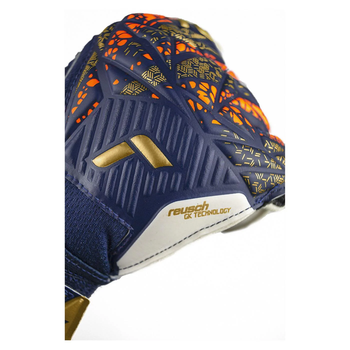 REUSCH ATTRAKT GRIP - Image 5