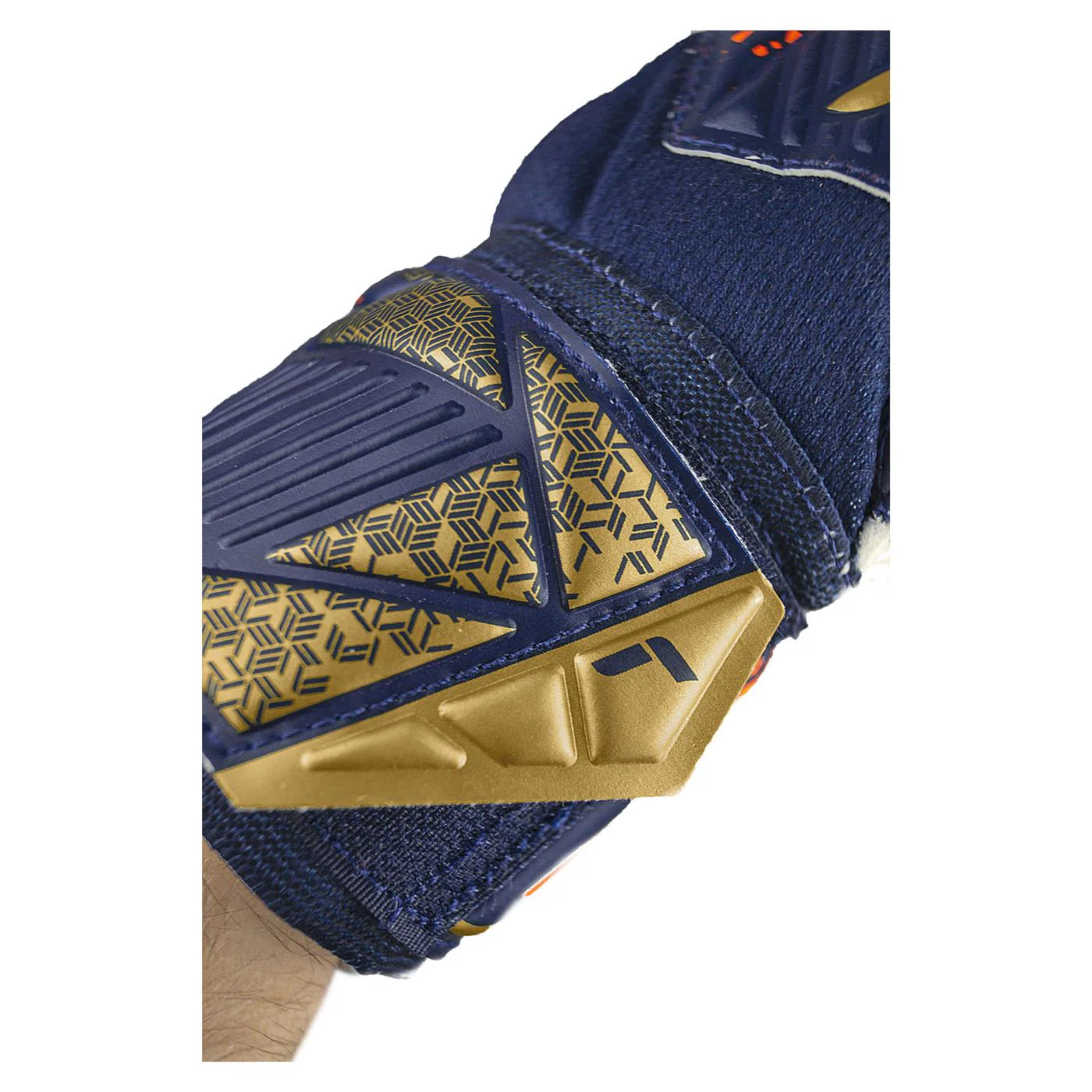 REUSCH ATTRAKT GRIP - Image 6