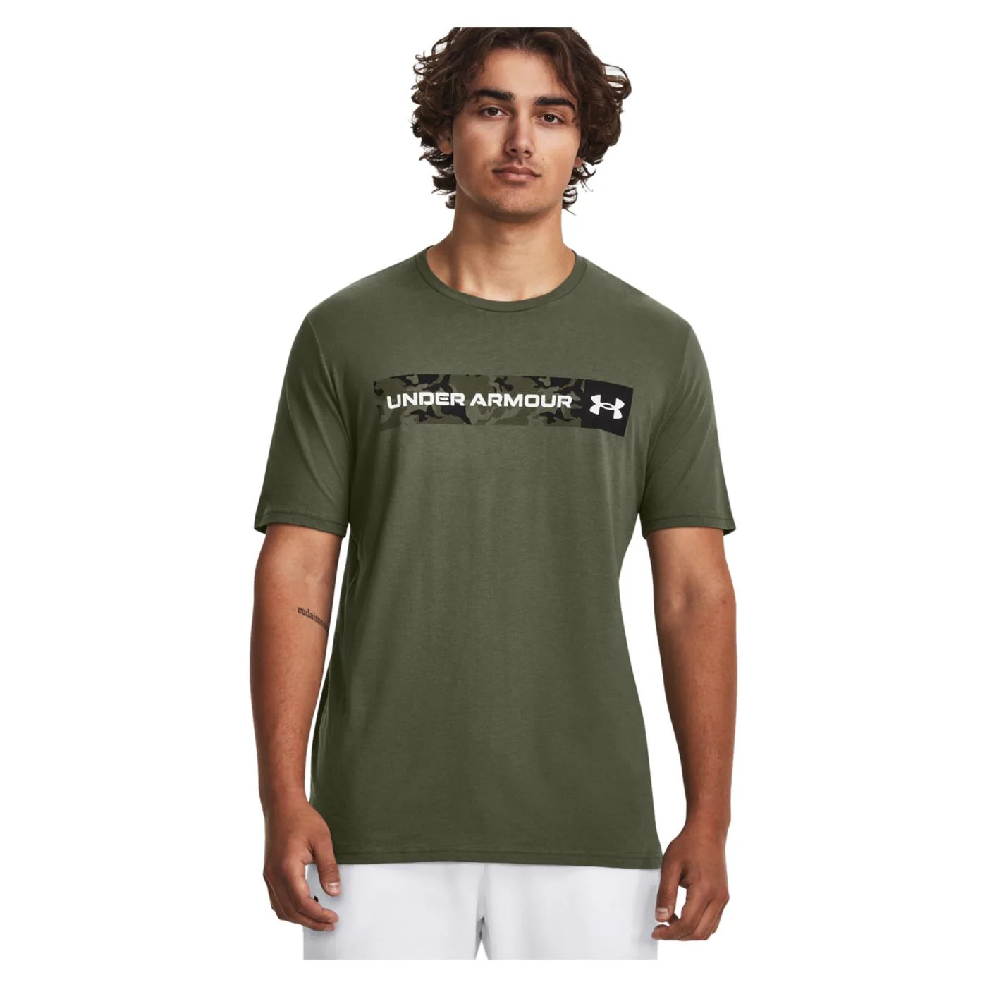 UNDER ARMOUR CAMO CHEST STRIPE SS TEE - Image 3