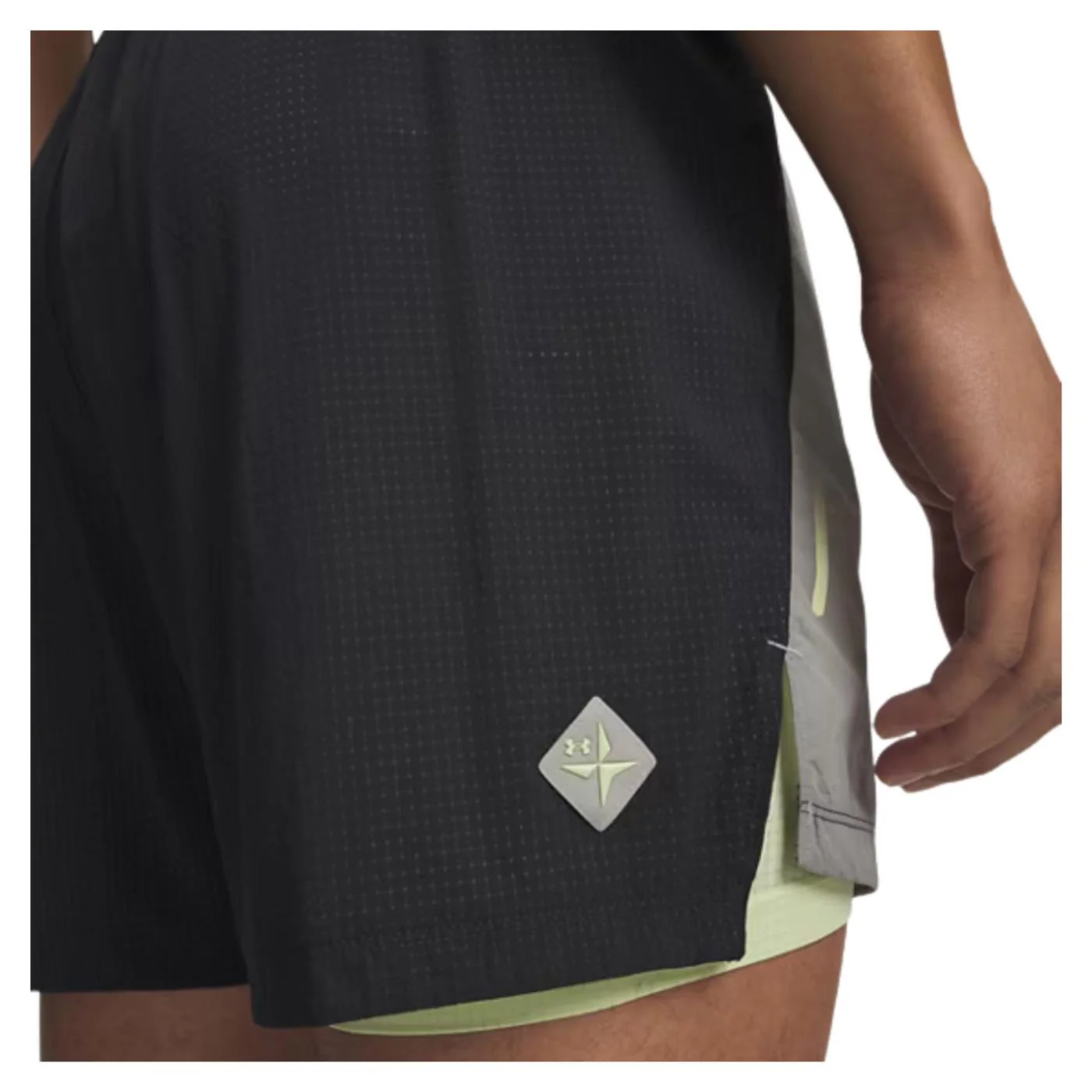 UNDER ARMOUR TRAIL RUN 5 LINED SHORT - Image 3
