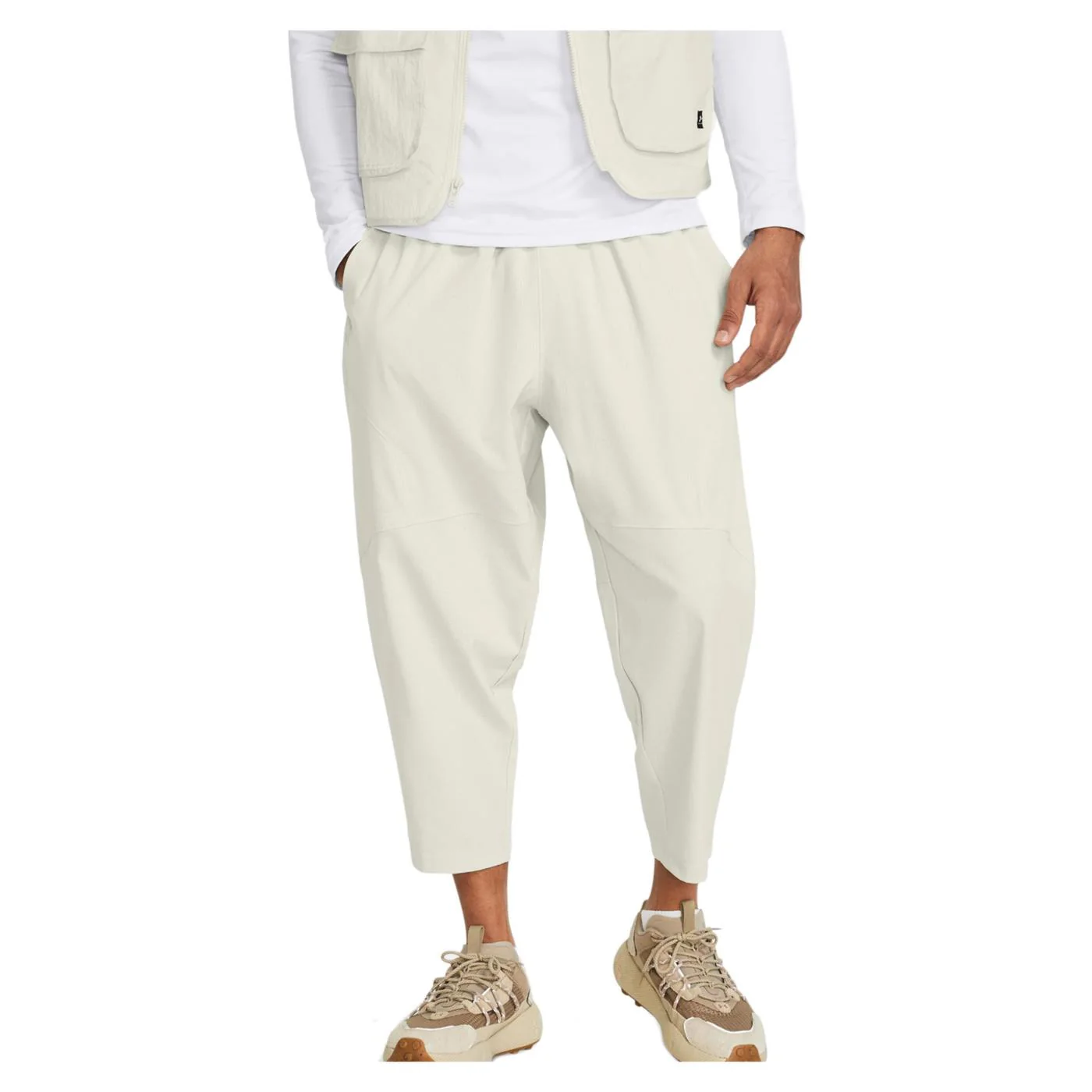 UNDER ARMOUR UNSTOPPABLE AIRVENT CROP - Image 3
