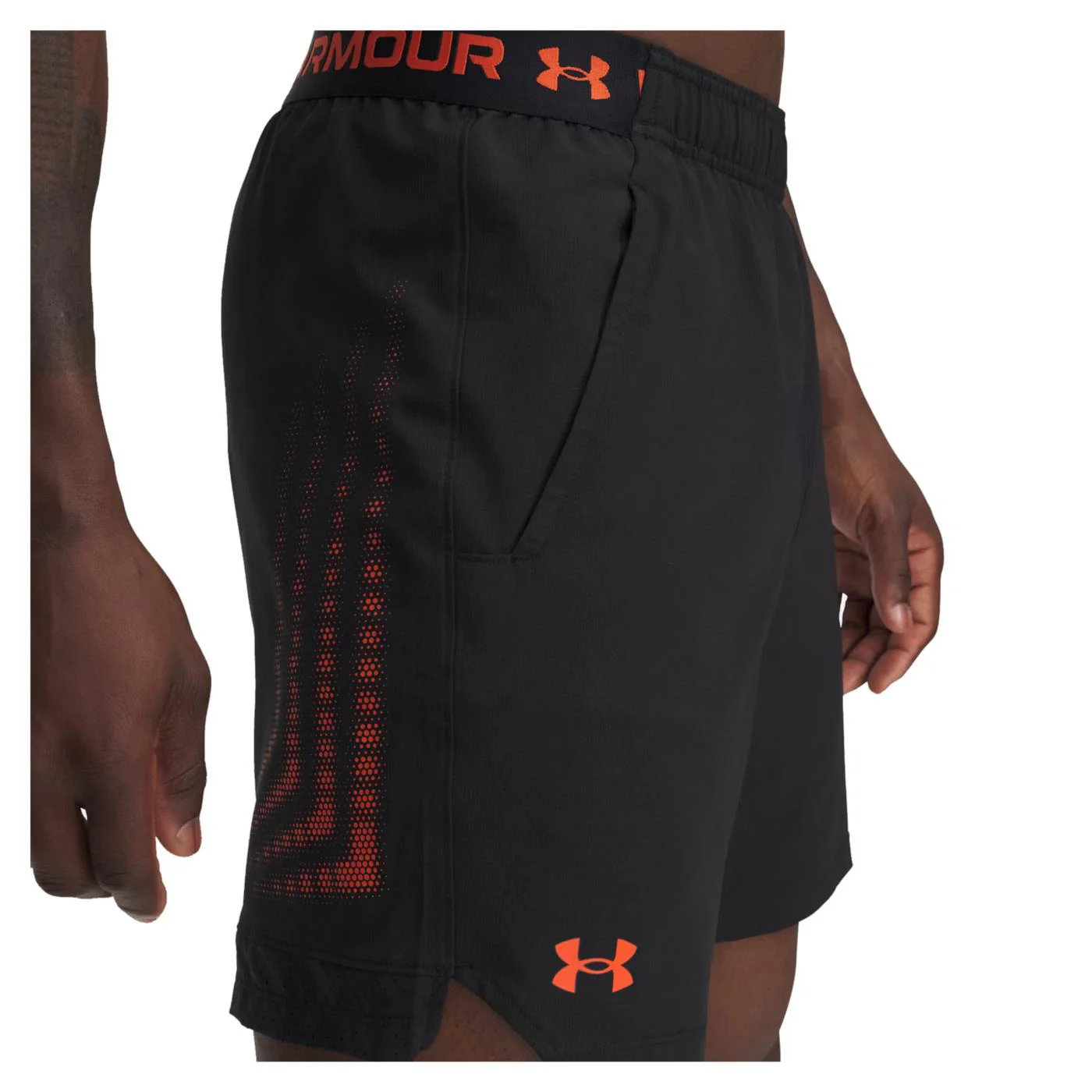 UNDER ARMOUR VANISH WOVEN 6IN SHORTS - Image 3