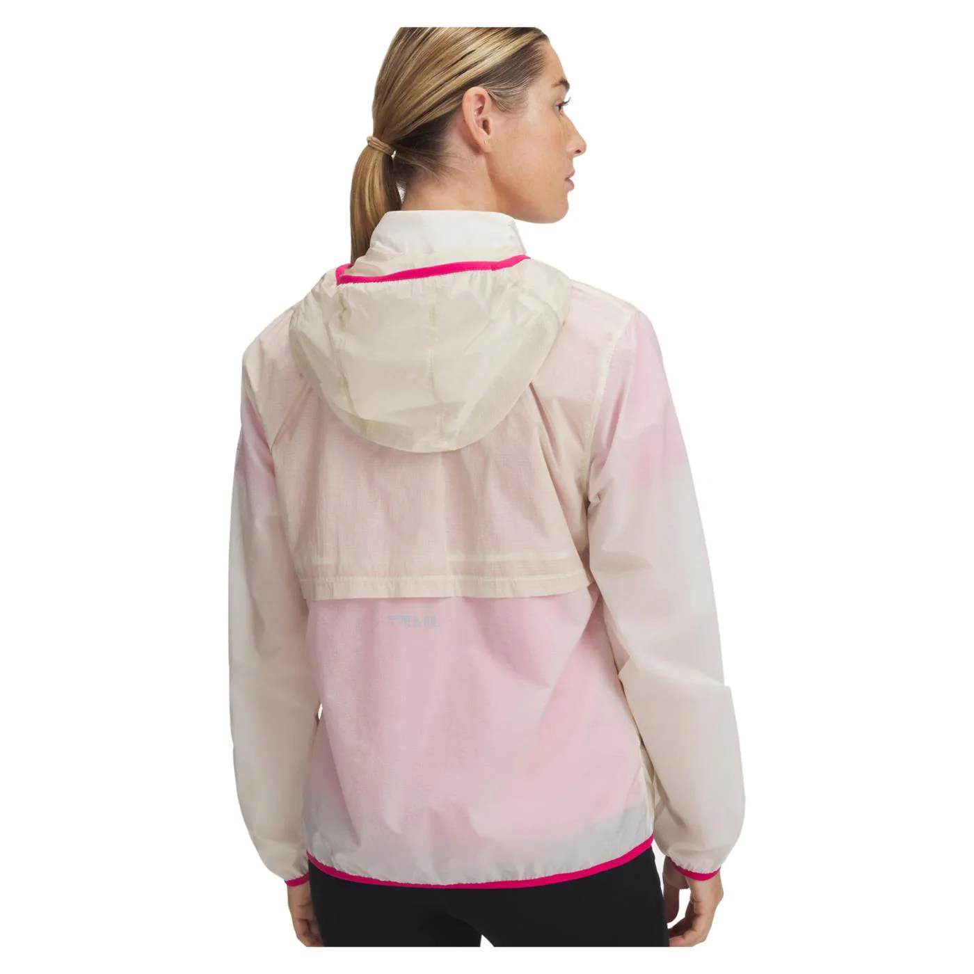 UNDER ARMOUR WOMAN TRAIL RUN JACKET - Image 2